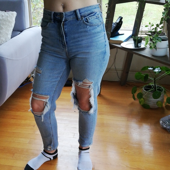 American eagle stretch mom jeans - Picture 3 of 9